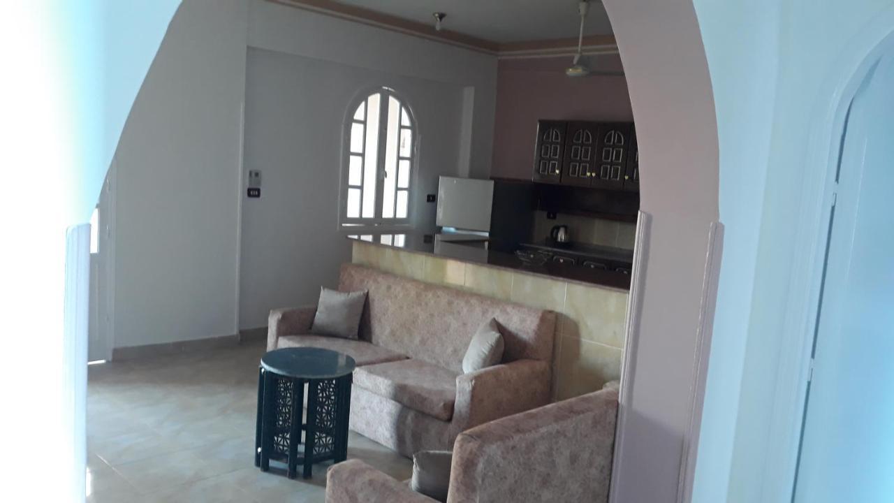 Enjoy Luxor Apartment ภายนอก รูปภาพ