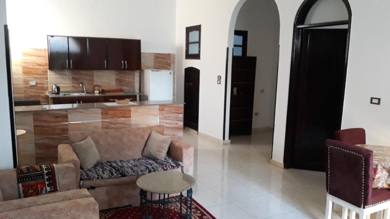 Enjoy Luxor Apartment ภายนอก รูปภาพ